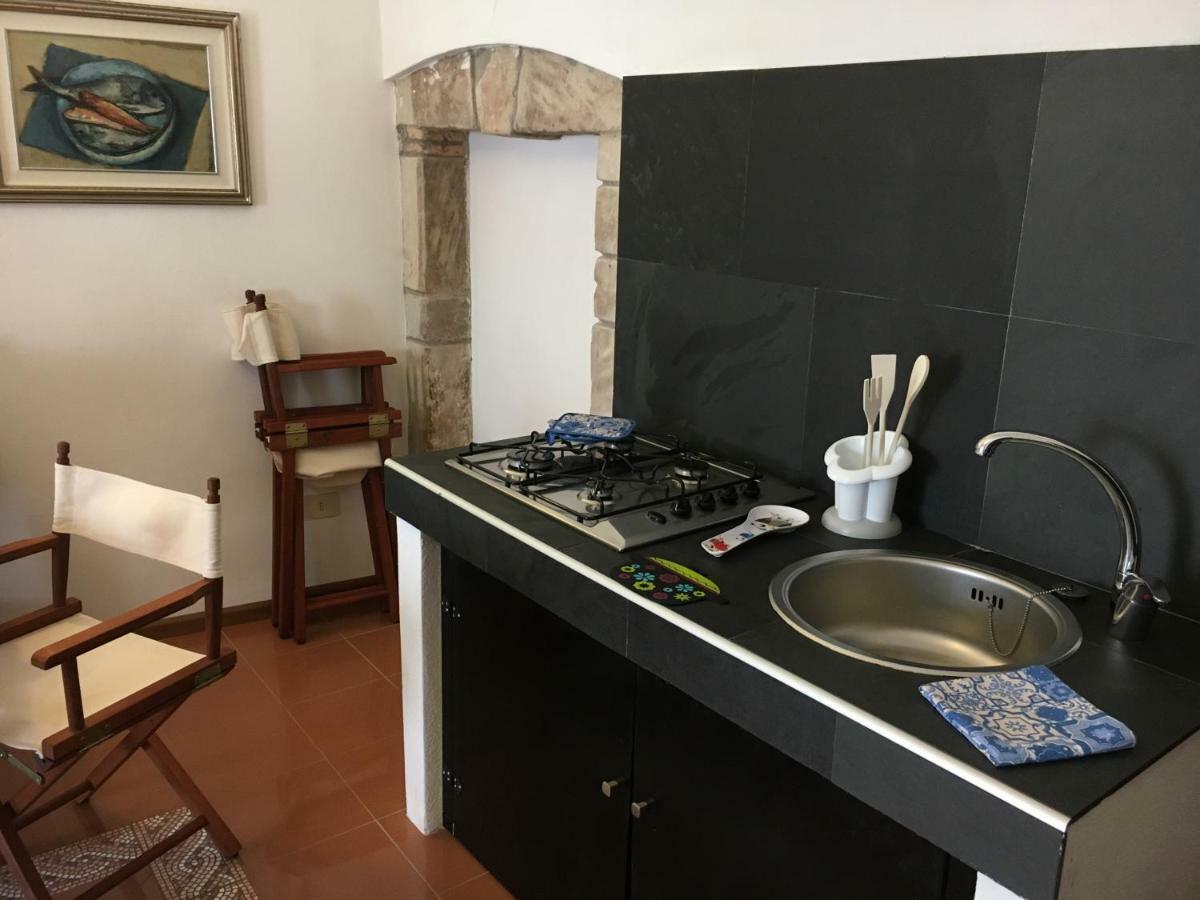 L'Appogghju Bed and Breakfast Castelsardo Buitenkant foto